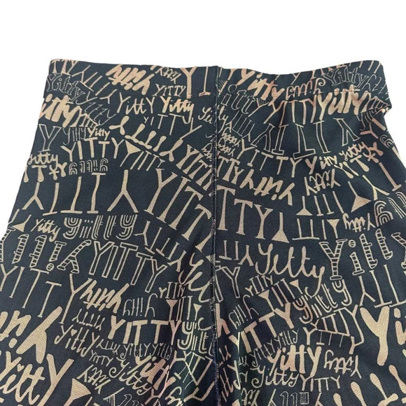 Yitty by Fabletics Lizzo Mesh Me Smoothing High Waist Shorts Logo Size Medium - Picture 5 of 10